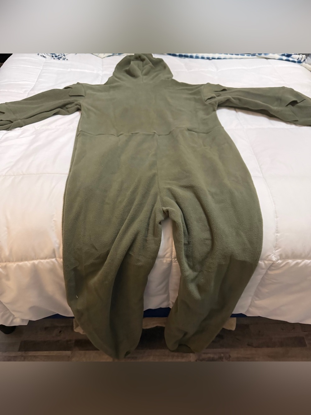 Jason Voorhees adult unisex zip up onesie pj’s or Halloween costume. NWOT - Picture 8 of 15